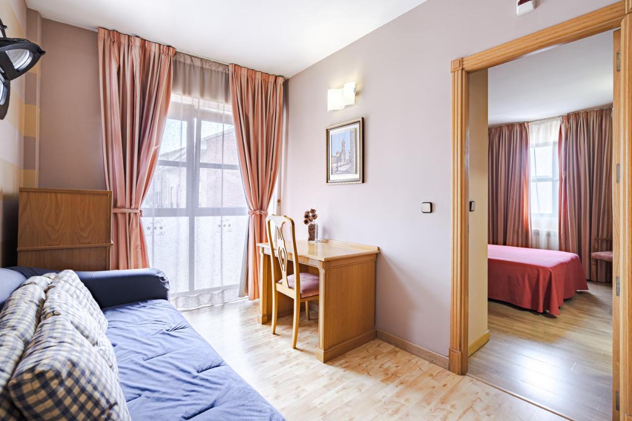 Hostal Don Juan Meco エクステリア 写真