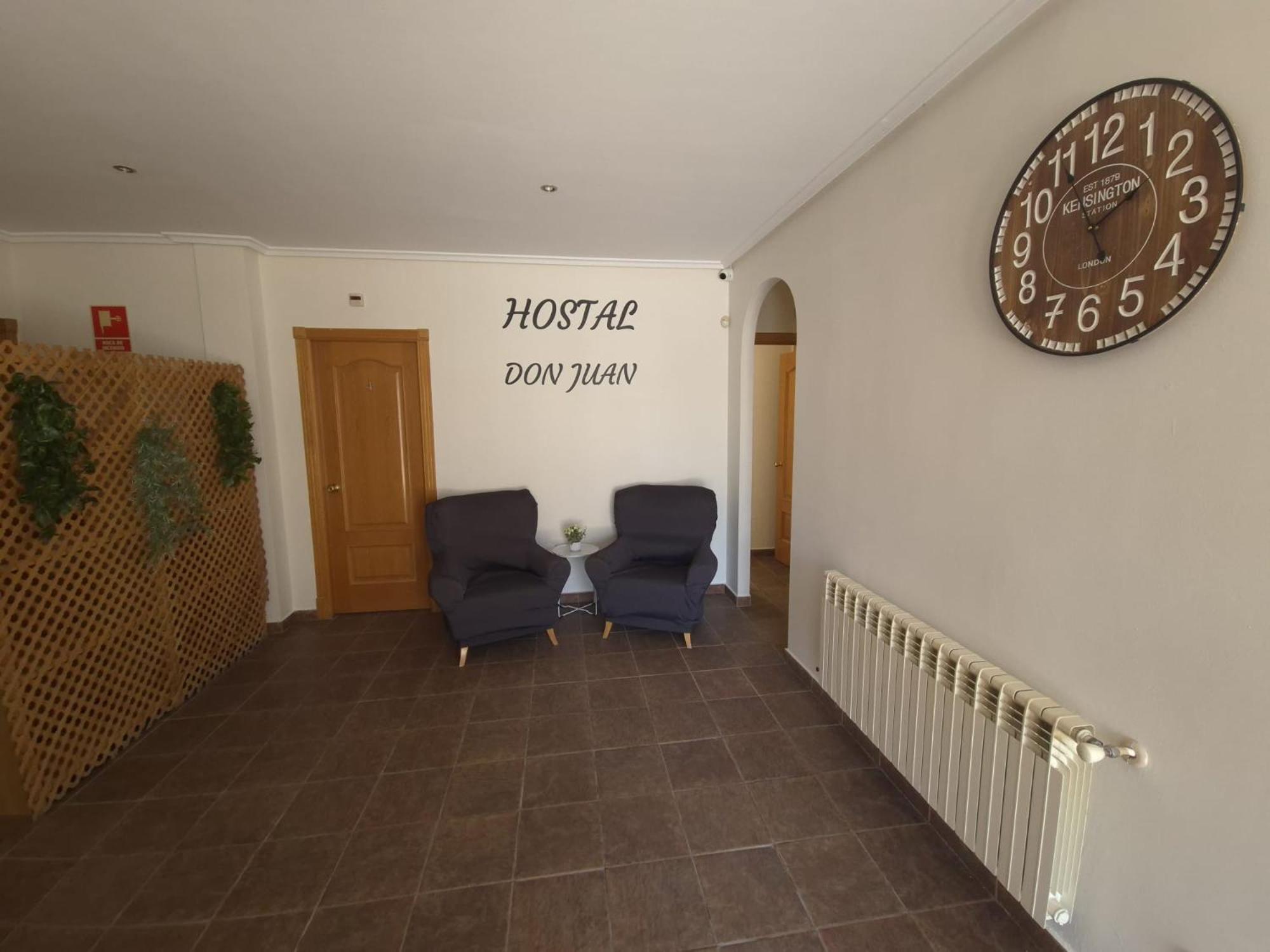 Hostal Don Juan Meco エクステリア 写真
